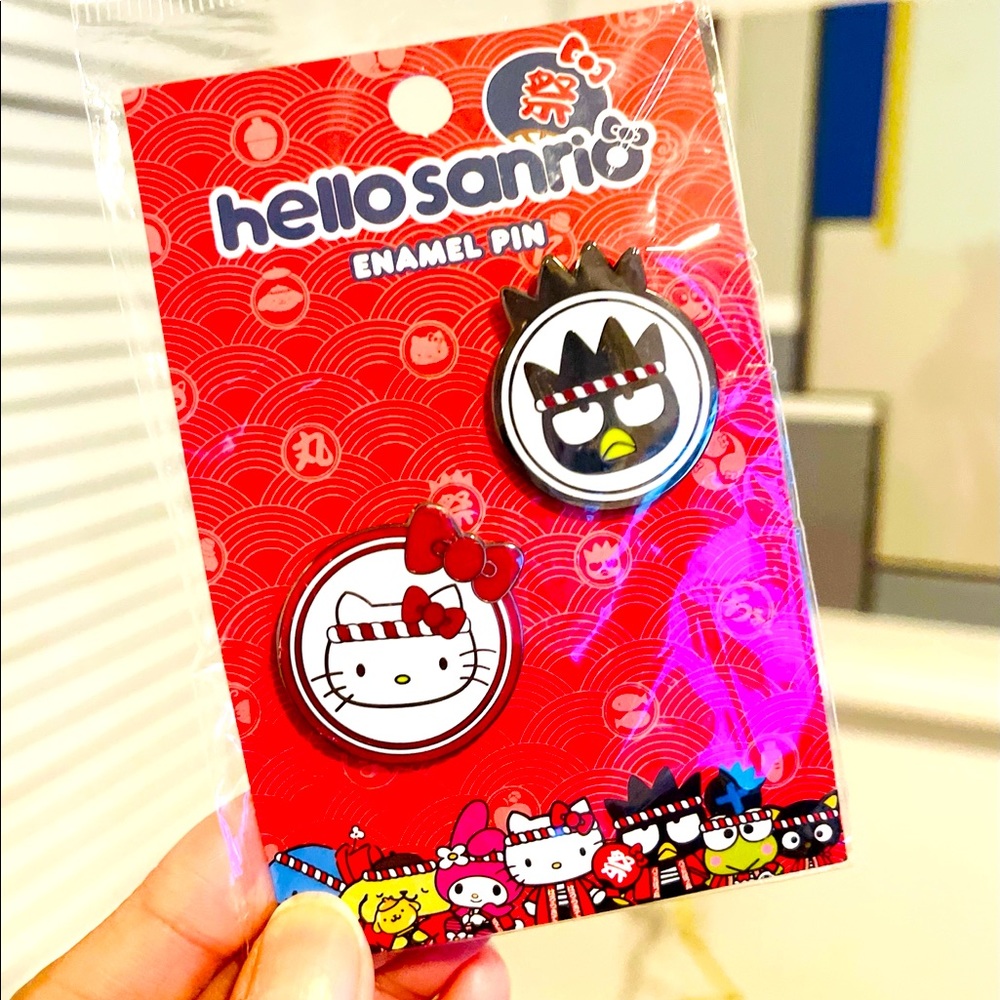 Hellokitty Pin - image 1